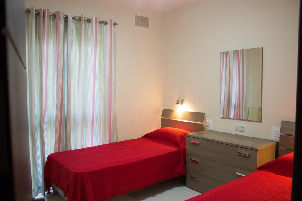 Apartment Triq Is-Silla مارساسكالا الغرفة الصورة